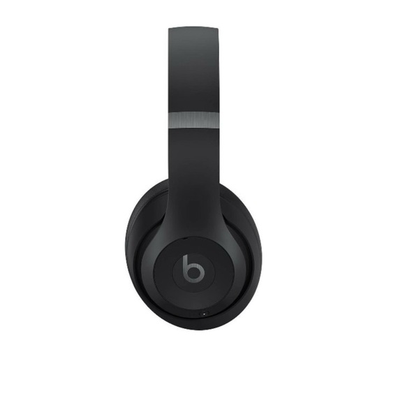 Beats by Dre Black Over-Ear Headphones - Picture 2 of 7